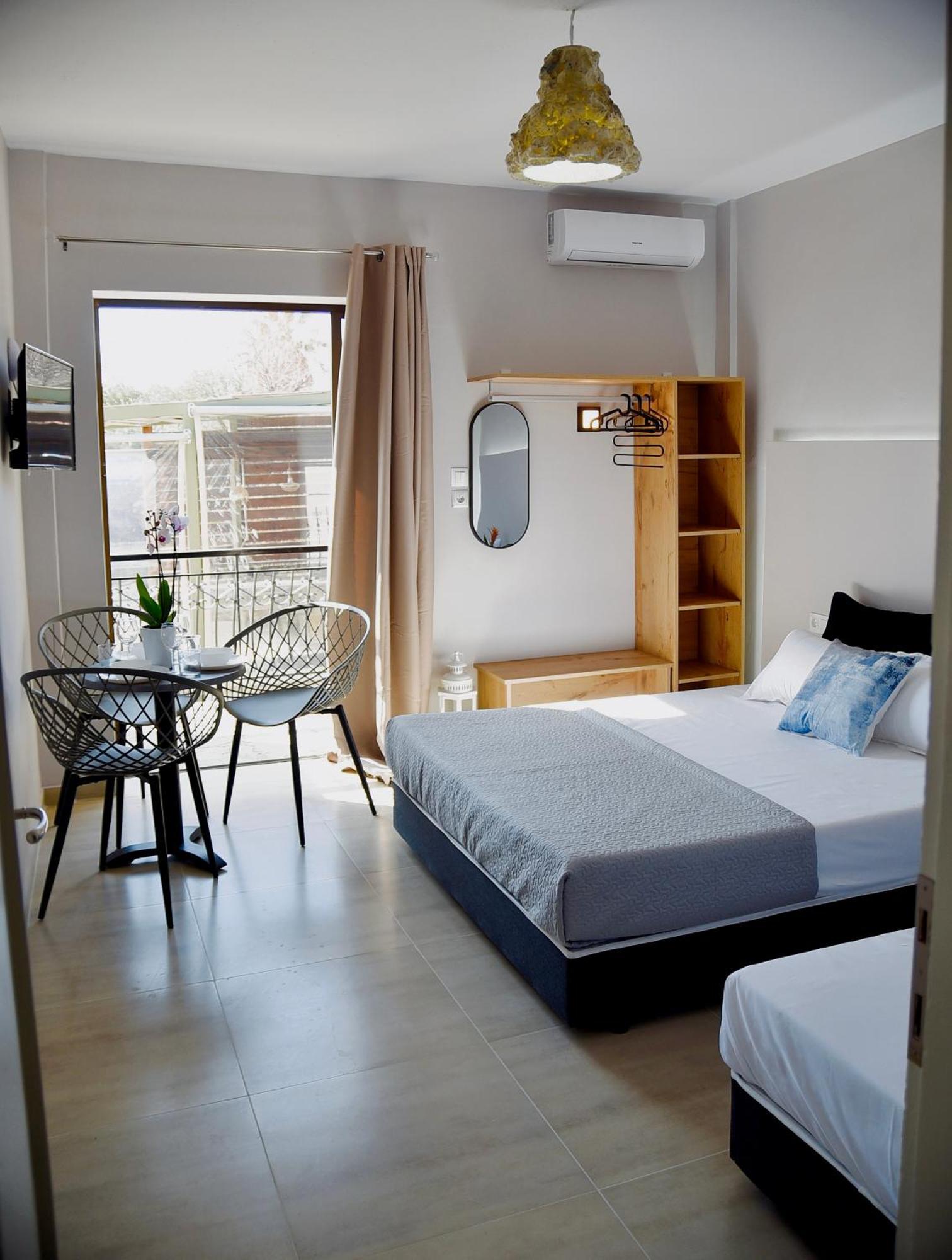 Room Nine 9 Beachfront Apartments Nea Kallikrateia Eksteriør billede
