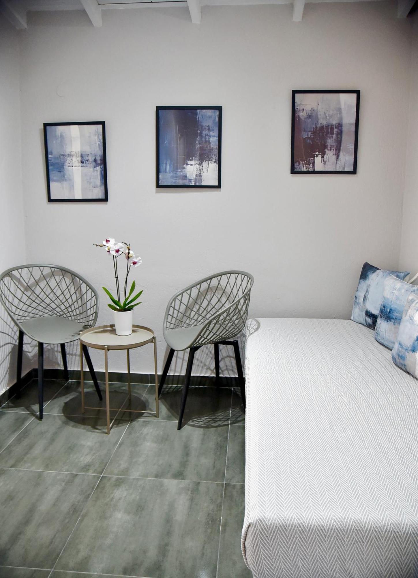 Room Nine 9 Beachfront Apartments Nea Kallikrateia Eksteriør billede